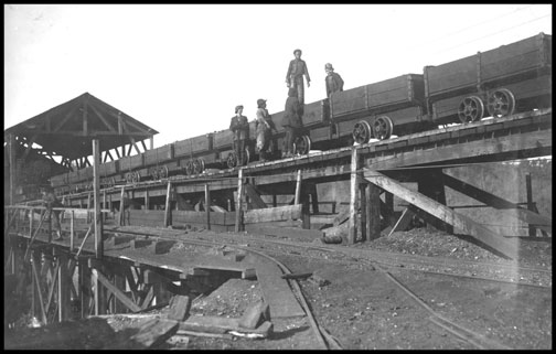 On the Tipple - Bessie Mine - Alabama - 1910